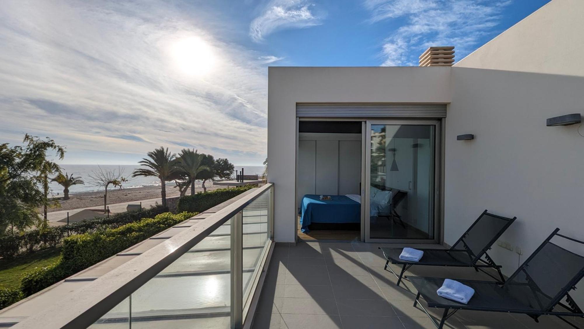 Paradise Beachfront Luxury Villa Villajoyosa Buitenkant foto